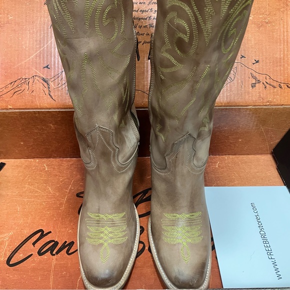 Tan Freebird Western Cowboy Boots - Picture 3 of 5